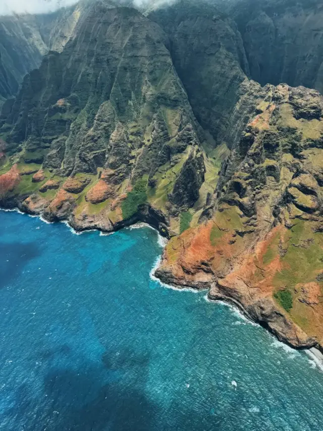 The Na Pali coast of Kauai